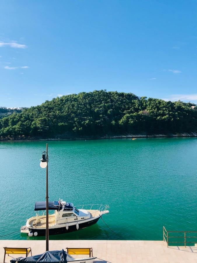 Apartment Niksa Novigrad  Bagian luar foto